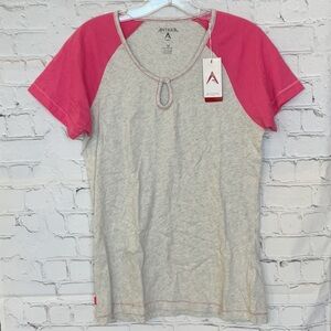 Antigua Women's Gray and Pink Tee